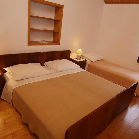 Appartement Teo à Veli Lošinj Extérieur photo